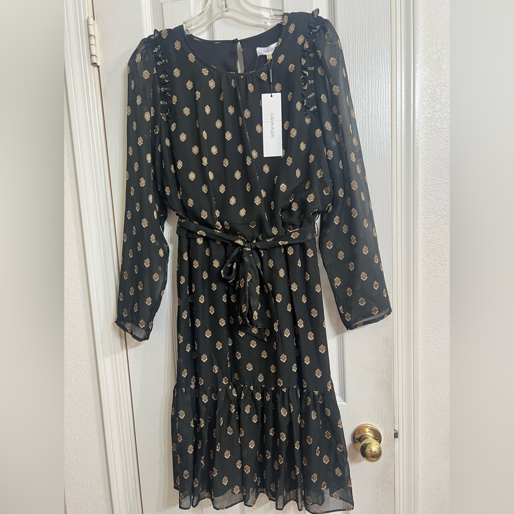 NWT Calvin Klein Black and Gold Patterned Dress size M
